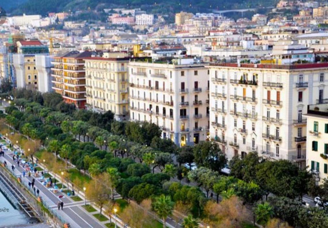 Dimora Dei Mercanti Salerno Exterior foto